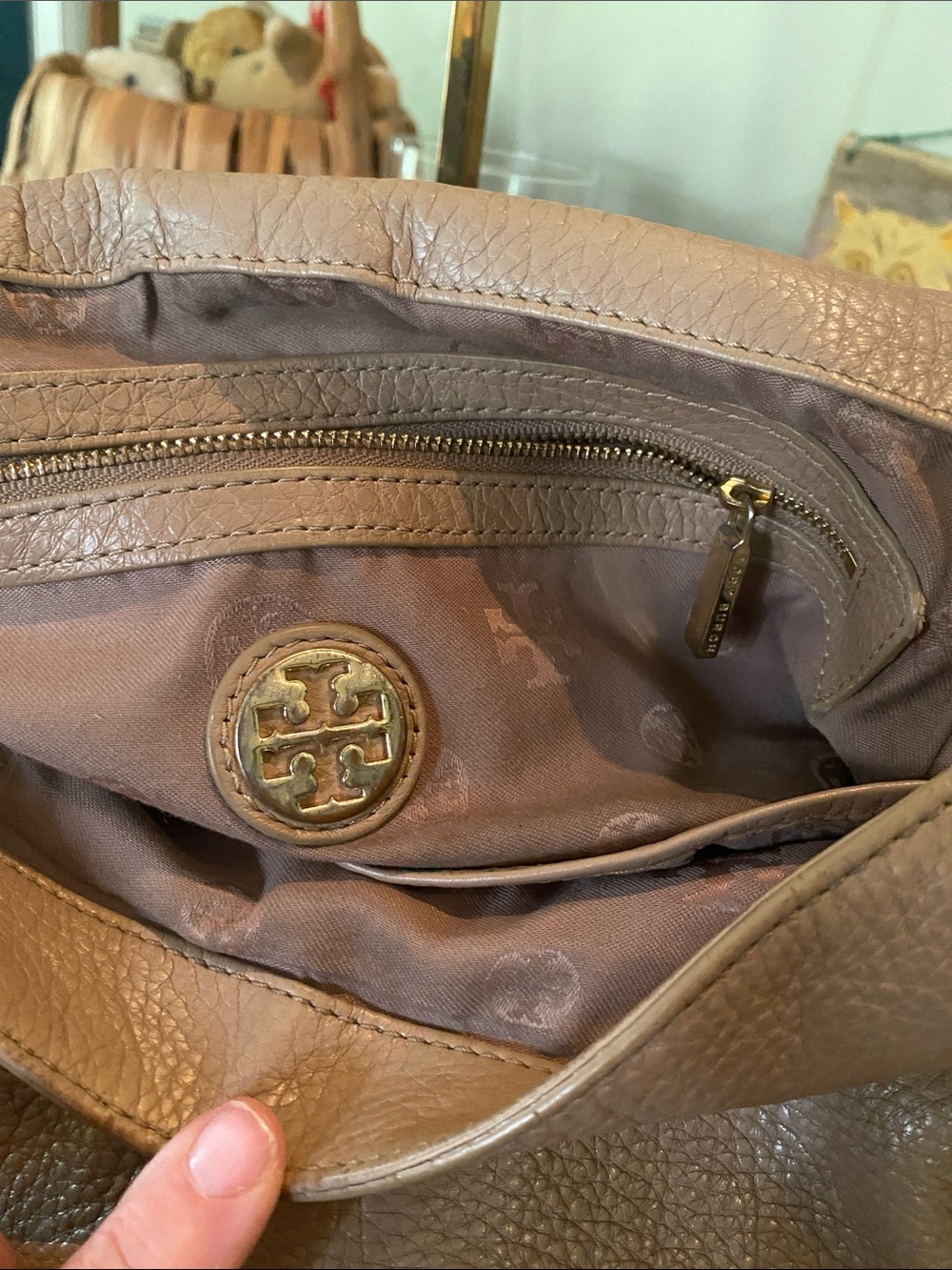 Tory Burch Taupe Leather Marion Saddle Bag Purse. - Picture 7 of 11